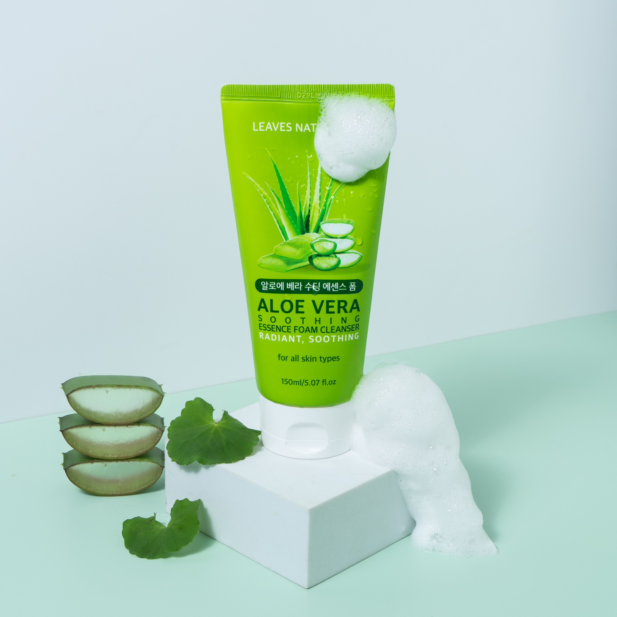 Aloe Vera Soothing Essence Foam Cleanser,Foam,โฟม,โฟมล้่งหน้า,ทำความสะอาดหน้า,ลดสิว,ล้างหน้า