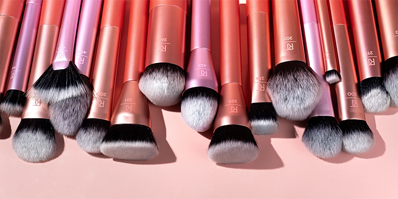 Real Techniques Wanderer Face Makeup Brush Kit