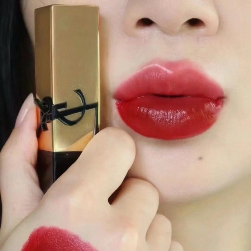 Yves Saint Laurent Rouge Pur Couture Satin Lipstick 1.3g #RM Rouge Muse